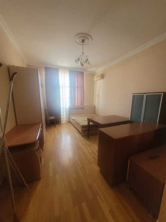 Satılır 4 otaqlı yeni tikili, 190 m², Elmlər Akademiyası m.-13