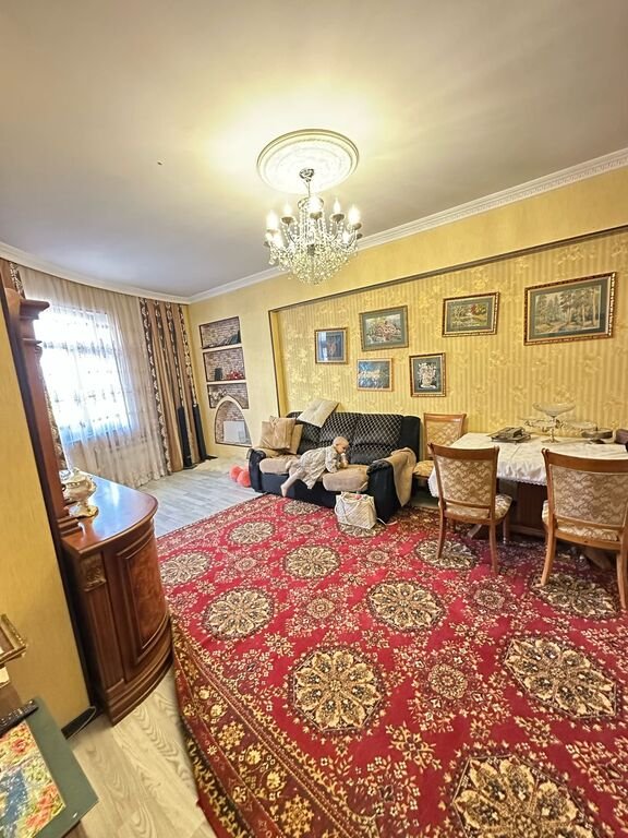 Satılır 3 otaqlı yeni tikili, 136 m², İnşaatçılar m.-3