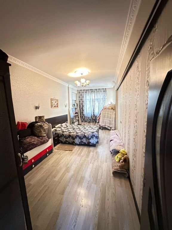 Satılır 3 otaqlı yeni tikili, 136 m², İnşaatçılar m.-6