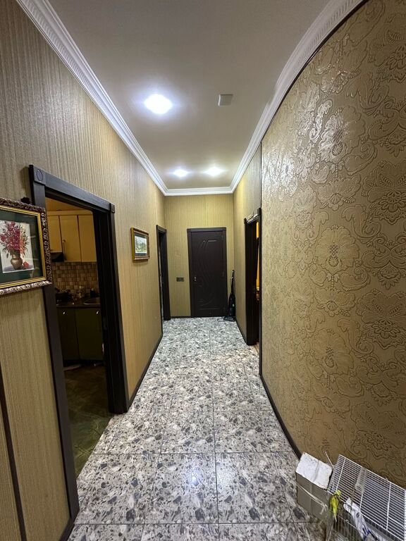 Satılır 3 otaqlı yeni tikili, 136 m², İnşaatçılar m.-9