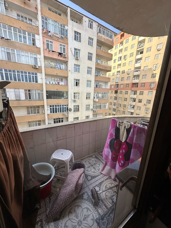 Satılır 3 otaqlı yeni tikili, 136 m², İnşaatçılar m.-11