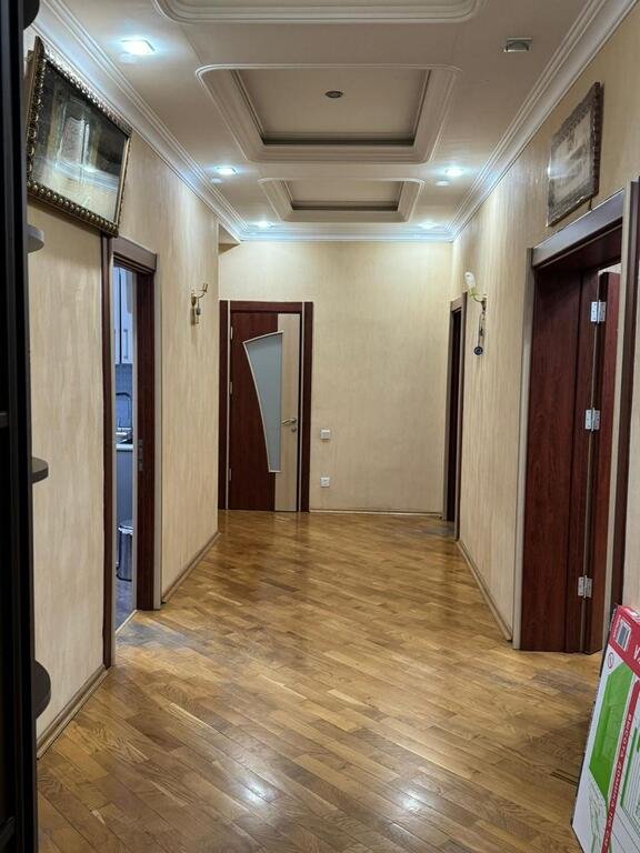 Satılır 4 otaqlı yeni tikili, 170 m², Memar Əcəmi m.-10