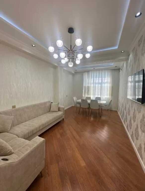 Satılır 3 otaqlı yeni tikili, 100 m², 20 Yanvar m.-2