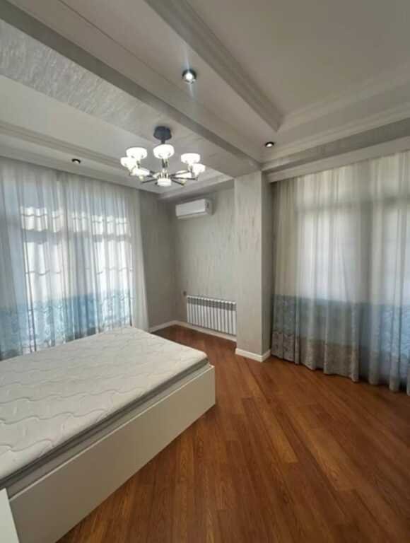 Satılır 3 otaqlı yeni tikili, 100 m², 20 Yanvar m.-8