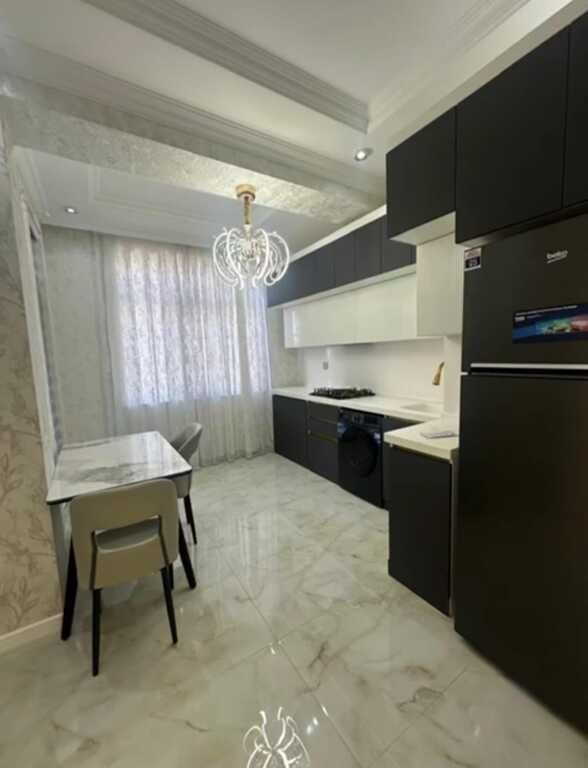 Satılır 3 otaqlı yeni tikili, 100 m², 20 Yanvar m.-9