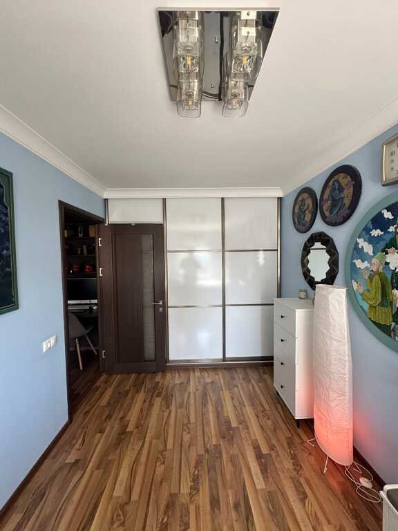 Satılır 3 otaqlı köhnə tikili, 75 m², Nəriman Nərimanov m.-16