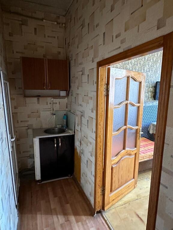 Kirayə verilir 1 otaqlı köhnə tikili, 35 m², Neftçilər m.-11