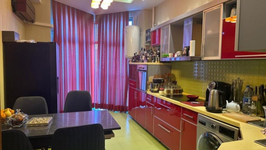 Satılır 3 otaqlı yeni tikili, 130 m², Nəriman Nərimanov m.-1