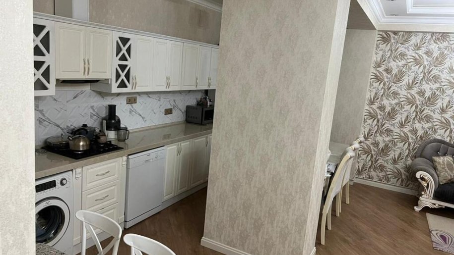 Kirayə verilir 3 otaqlı yeni tikili, 120 m², Azadlıq Prospekti m.-3