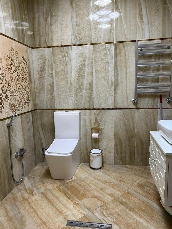 Kirayə verilir 3 otaqlı yeni tikili, 120 m², Azadlıq Prospekti m.-8