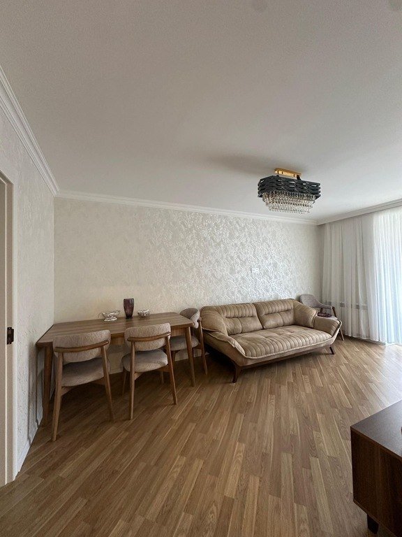 Satılır 2 otaqlı köhnə tikili, 50 m², Yasamal-5