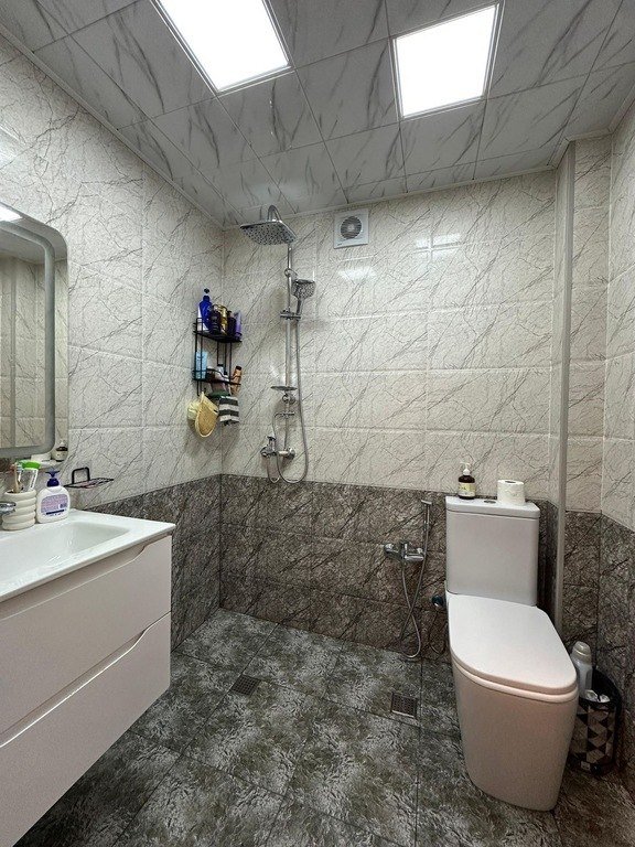 Satılır 2 otaqlı köhnə tikili, 50 m², Yasamal-17