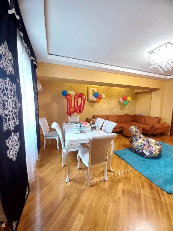 Satılır 4 otaqlı yeni tikili, 178 m², Elmlər Akademiyası m.-3