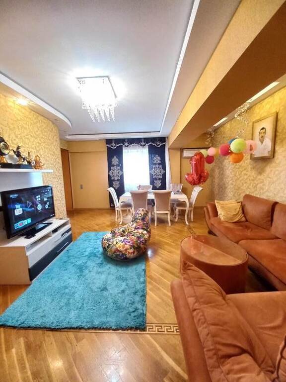 Satılır 4 otaqlı yeni tikili, 178 m², Elmlər Akademiyası m.-4