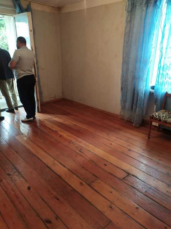 Satılır 1 otaqlı köhnə tikili, 30 m², Elmlər Akademiyası m.-2
