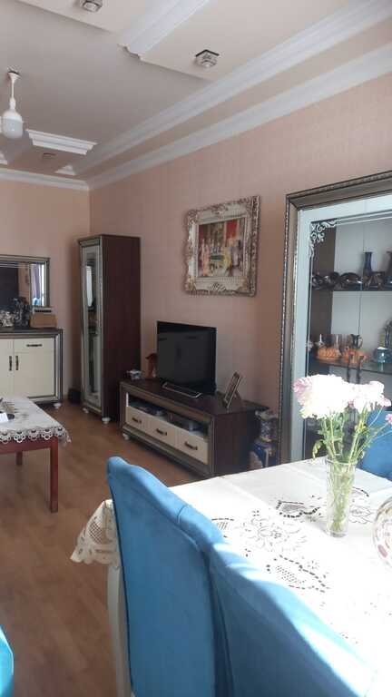 Satılır 3 otaqlı köhnə tikili, 65 m², 9-cu mikrorayon-2