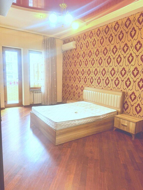 Satılır 2 otaqlı yeni tikili, 75 m², 8 noyabr-4