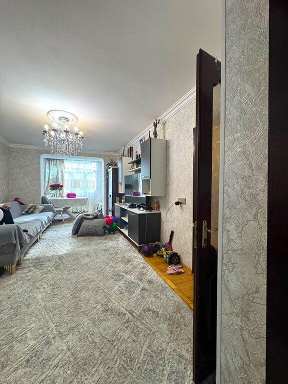 Satılır 3 otaqlı köhnə tikili, 85 m², Elmlər Akademiyası m.-2
