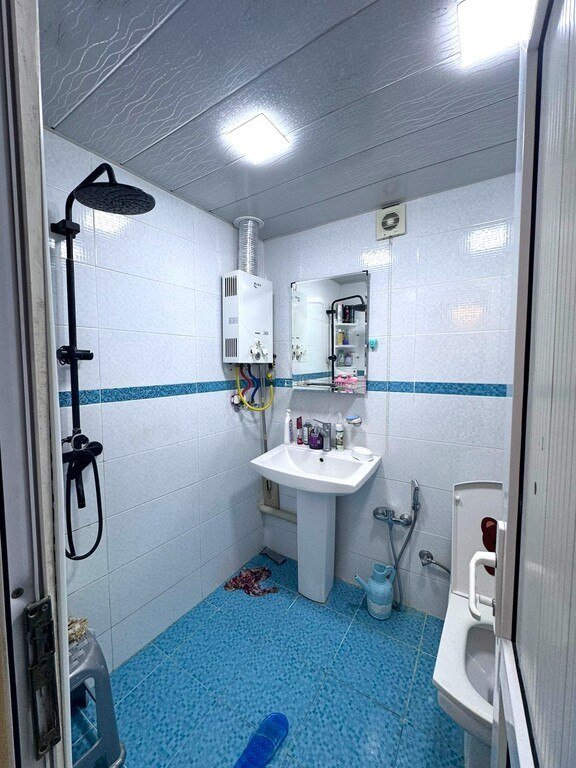 Satılır 3 otaqlı köhnə tikili, 85 m², Elmlər Akademiyası m.-10