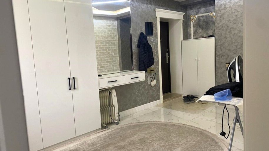 Satılır 3 otaqlı köhnə tikili, 90 m², Neftçilər m.-9