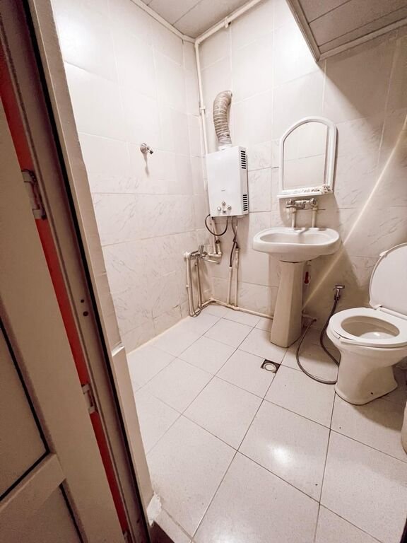Kirayə verilir 2 otaqlı köhnə tikili, 53 m², Neftçilər m.-5