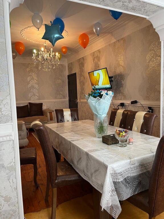 Satılır 3 otaqlı köhnə tikili, 98 m², Elmlər Akademiyası m.-12