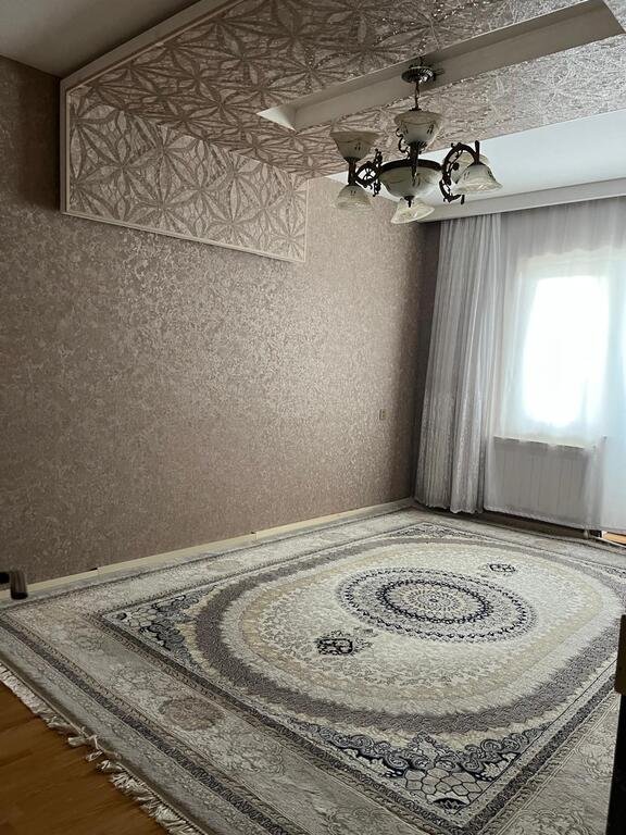 Satılır 3 otaqlı köhnə tikili, 98 m², Elmlər Akademiyası m.-18