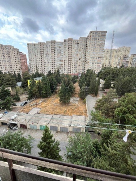 Satılır 5 otaqlı köhnə tikili, 120 m², Memar Əcəmi m.-6