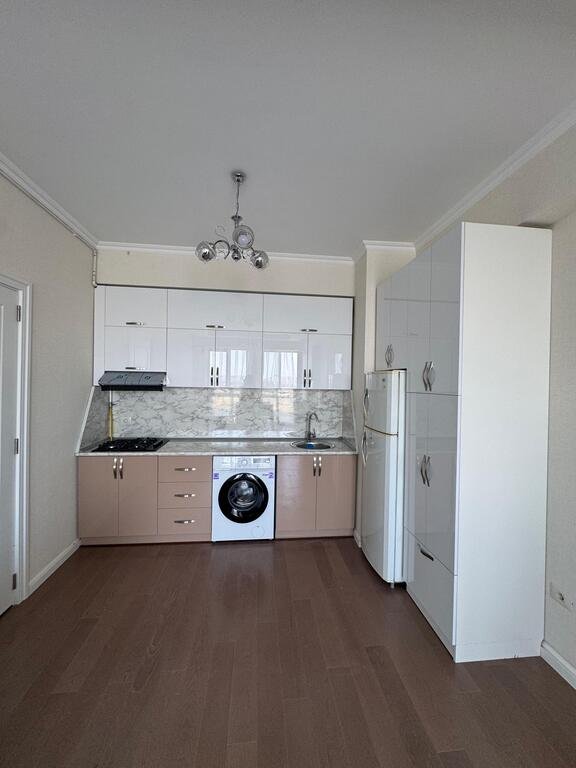 Kirayə verilir 2 otaqlı yeni tikili, 65 m², İnşaatçılar m.-3