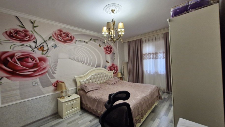 Satılır 3 otaqlı köhnə tikili, 65 m², Yeni Yasamal-1