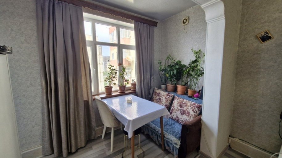 Satılır 3 otaqlı köhnə tikili, 65 m², Yeni Yasamal-4