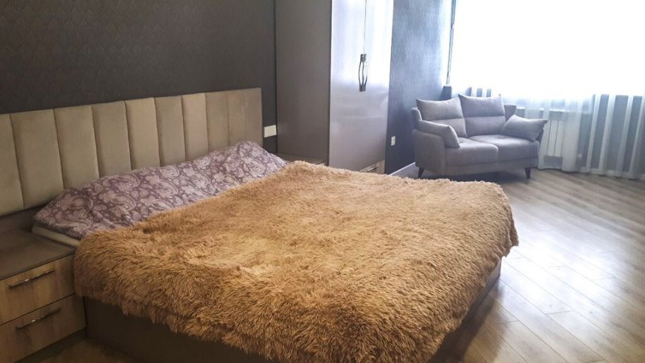 Kirayə verilir 2 otaqlı yeni tikili, 80 m², İçərişəhər m.-10