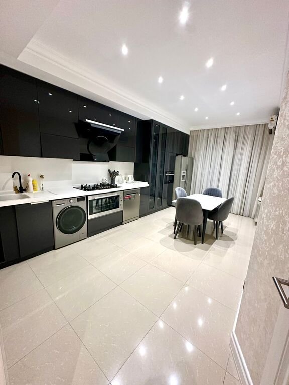 Satılır 3 otaqlı yeni tikili, 145 m², Xətai m.-13