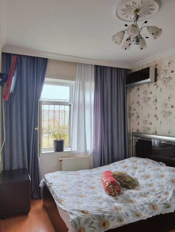 Satılır 4 otaqlı köhnə tikili, 100 m², Nizami-8