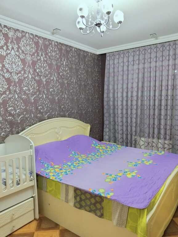 Satılır 4 otaqlı köhnə tikili, 100 m², Nizami-12