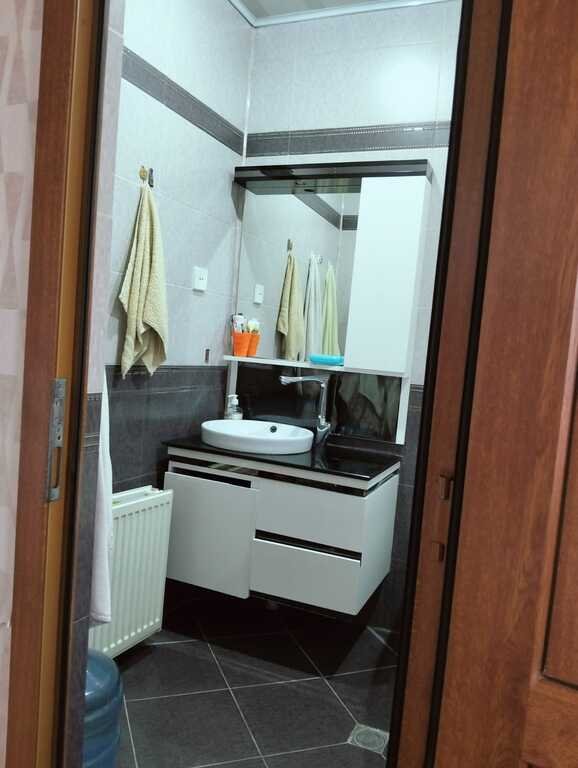 Satılır 4 otaqlı köhnə tikili, 100 m², Nizami-21