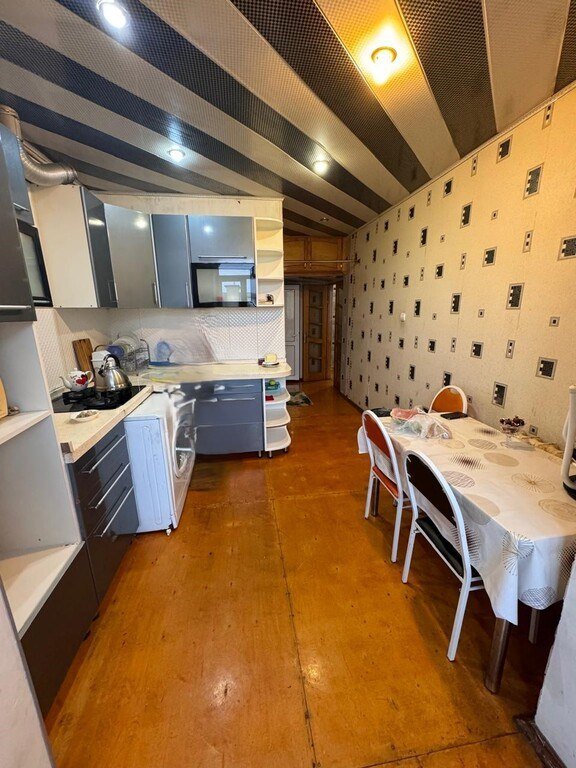 Satılır 3 otaqlı köhnə tikili, 80 m², Həzi Aslanov m.-5