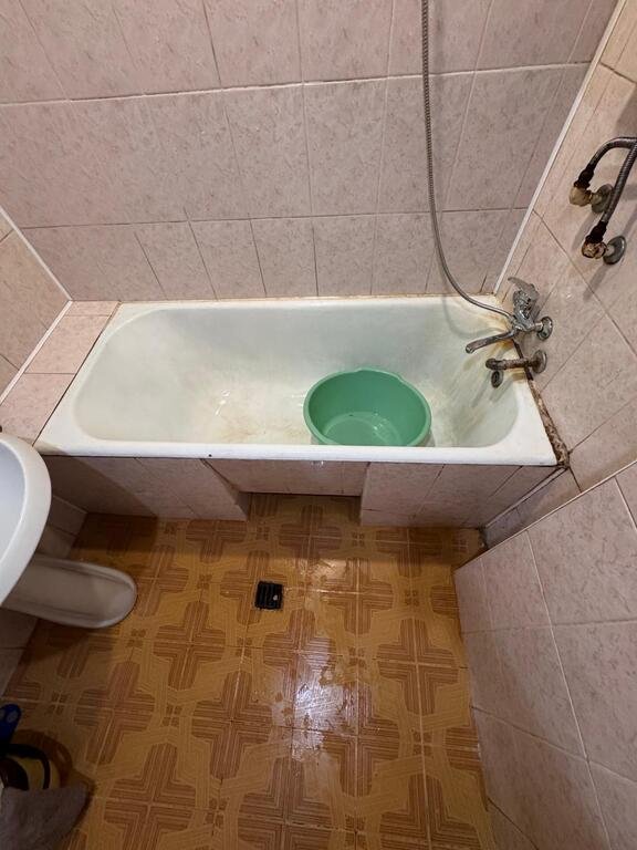 Satılır 3 otaqlı köhnə tikili, 80 m², Həzi Aslanov m.-7