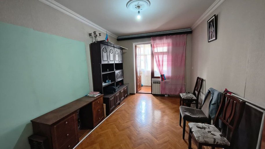 Satılır 3 otaqlı köhnə tikili, 96 m², Xalqlar dostluğu m.-6