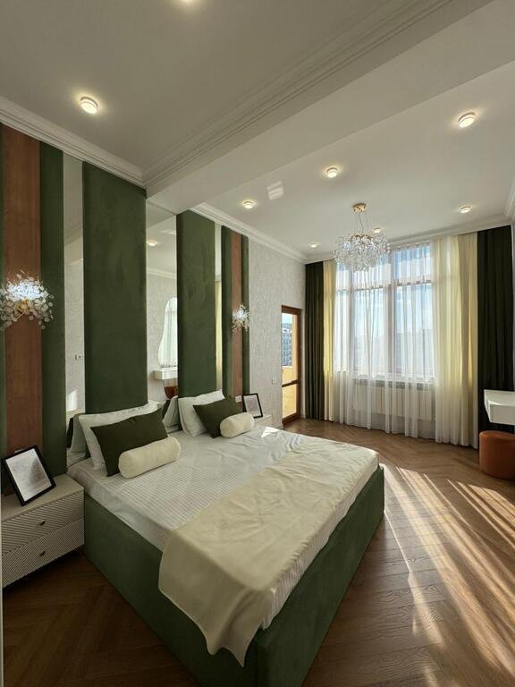Satılır 4 otaqlı yeni tikili, 160 m², Nəriman Nərimanov m.-18