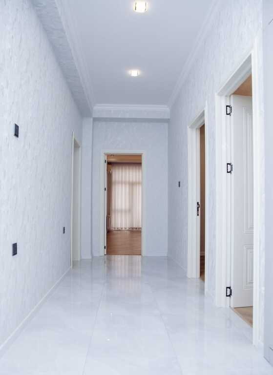 Satılır 4 otaqlı yeni tikili, 155 m², 8 noyabr-9