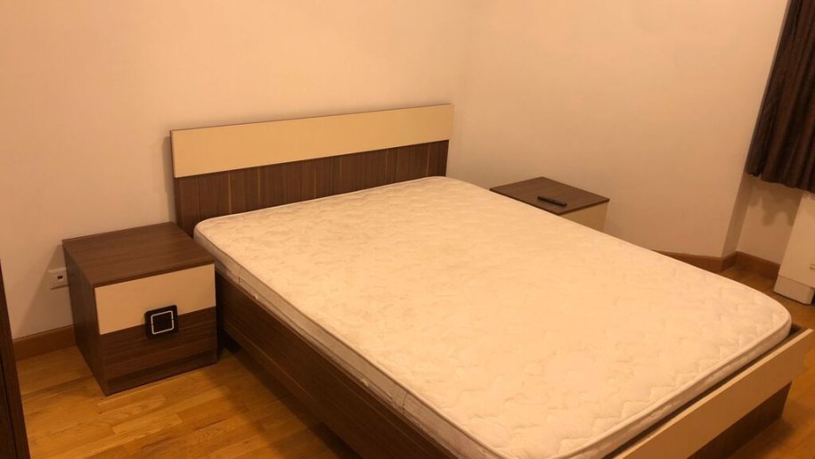 Kirayə verilir 4 otaqlı yeni tikili, 220 m², 28 May m.-21