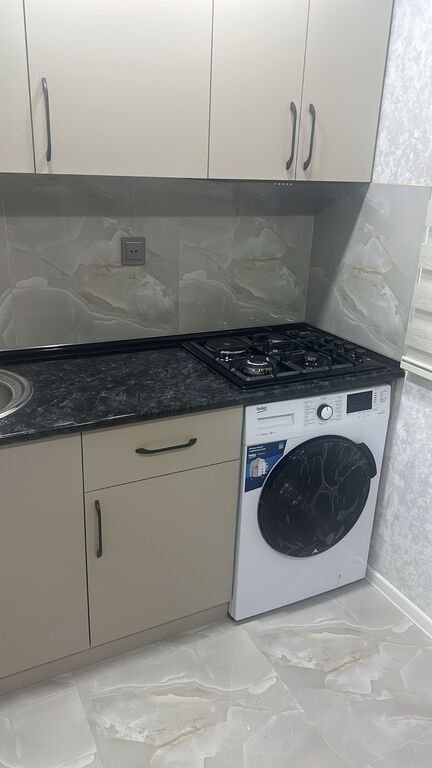 Kirayə verilir 3 otaqlı köhnə tikili, 65 m², Neftçilər m.-15