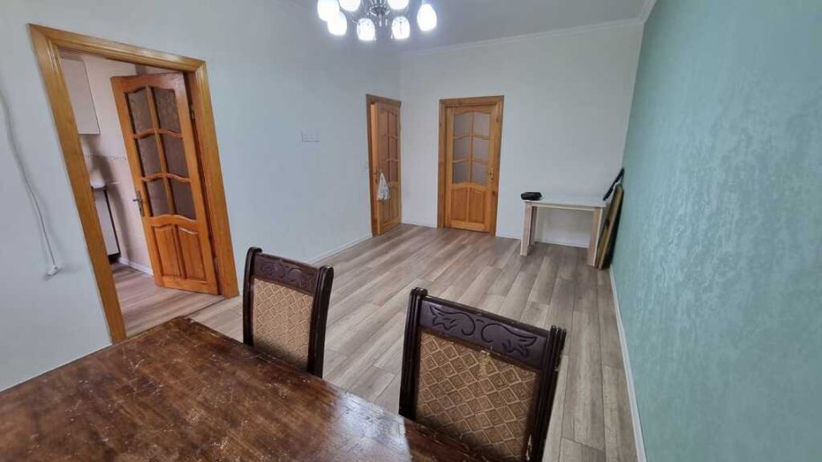 Satılır 2 otaqlı köhnə tikili, 50 m², Azadlıq Prospekti m.-10