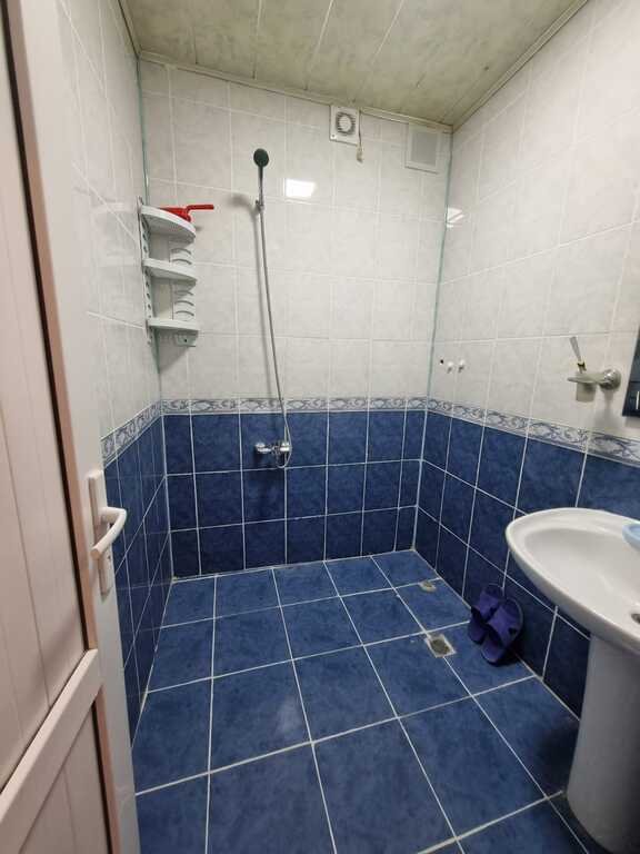 Satılır 2 otaqlı köhnə tikili, 50 m², Azadlıq Prospekti m.-13