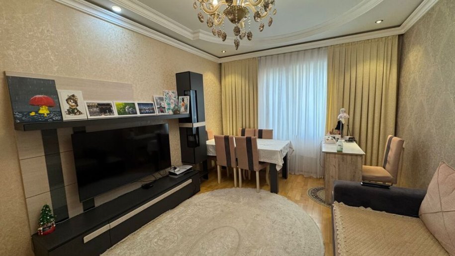 Satılır 3 otaqlı köhnə tikili, 70 m², Suraxanı-1