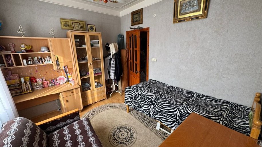 Satılır 3 otaqlı köhnə tikili, 70 m², Suraxanı-8