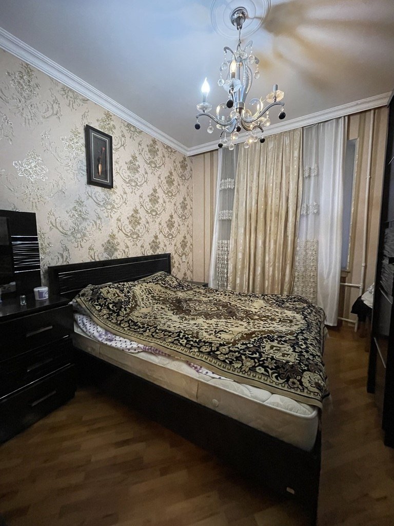Satılır 2 otaqlı köhnə tikili, 65 m², Xalqlar dostluğu m.-1