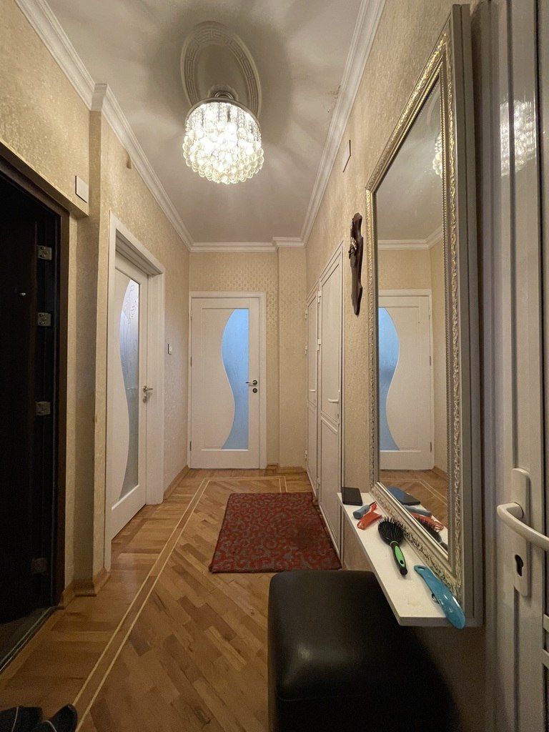 Satılır 2 otaqlı köhnə tikili, 65 m², Xalqlar dostluğu m.-7