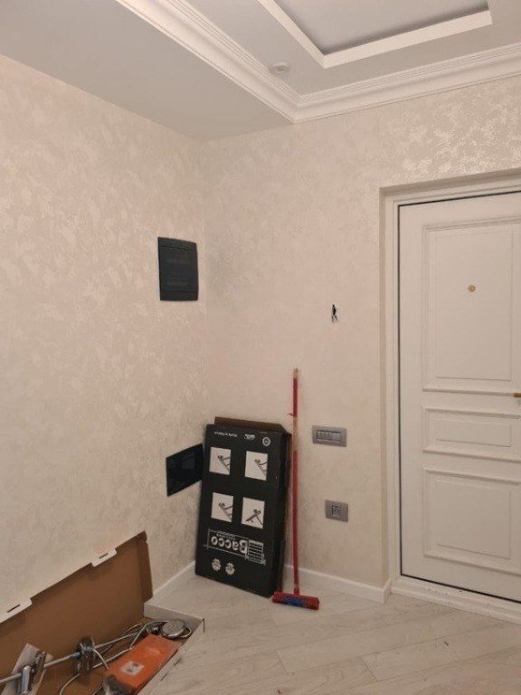Satılır 3 otaqlı köhnə tikili, 80 m², Azadlıq Prospekti m.-5